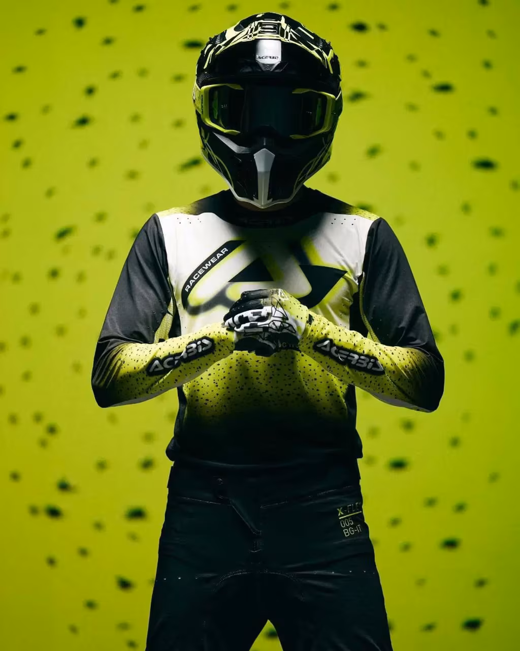 X-FLEX 2.0: il nuovo total look racing 2027 firmato Acerbis