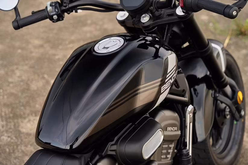 Benda Rock 707 fuel tank