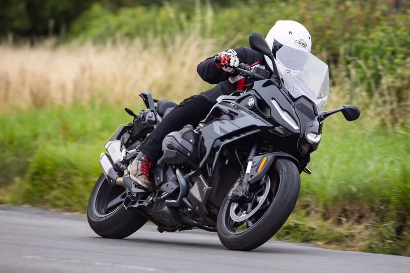 BMW R1300RS