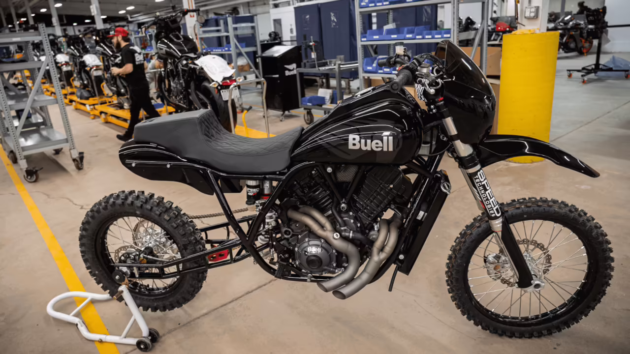 Buell Super Cruiser с внедорожными шинами в образе концепта The Goat для хилл-клайма
