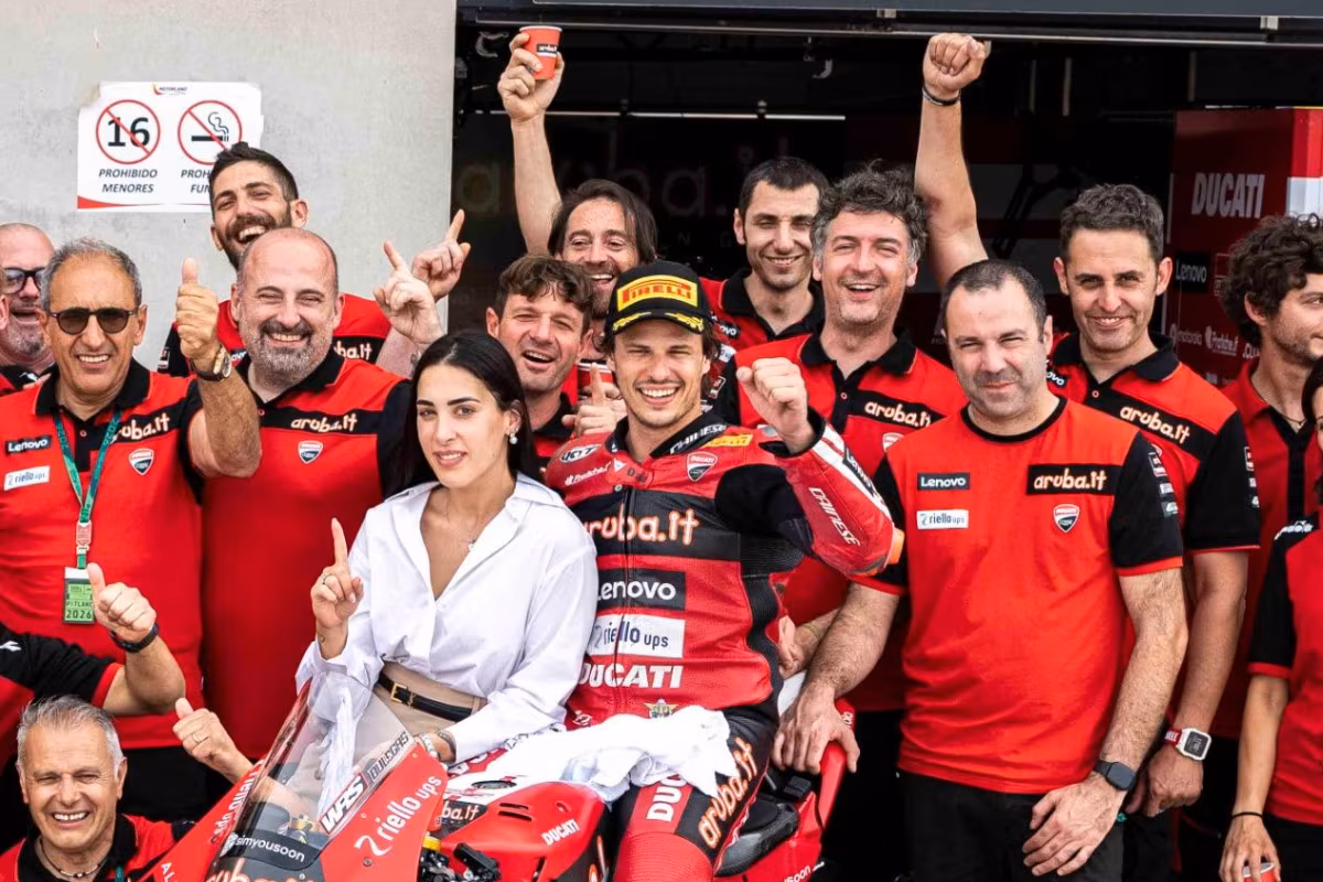Булега даже отказался от предложенного ему wildcard в MotoGP, чтобы завершить сезон WSBK правильно