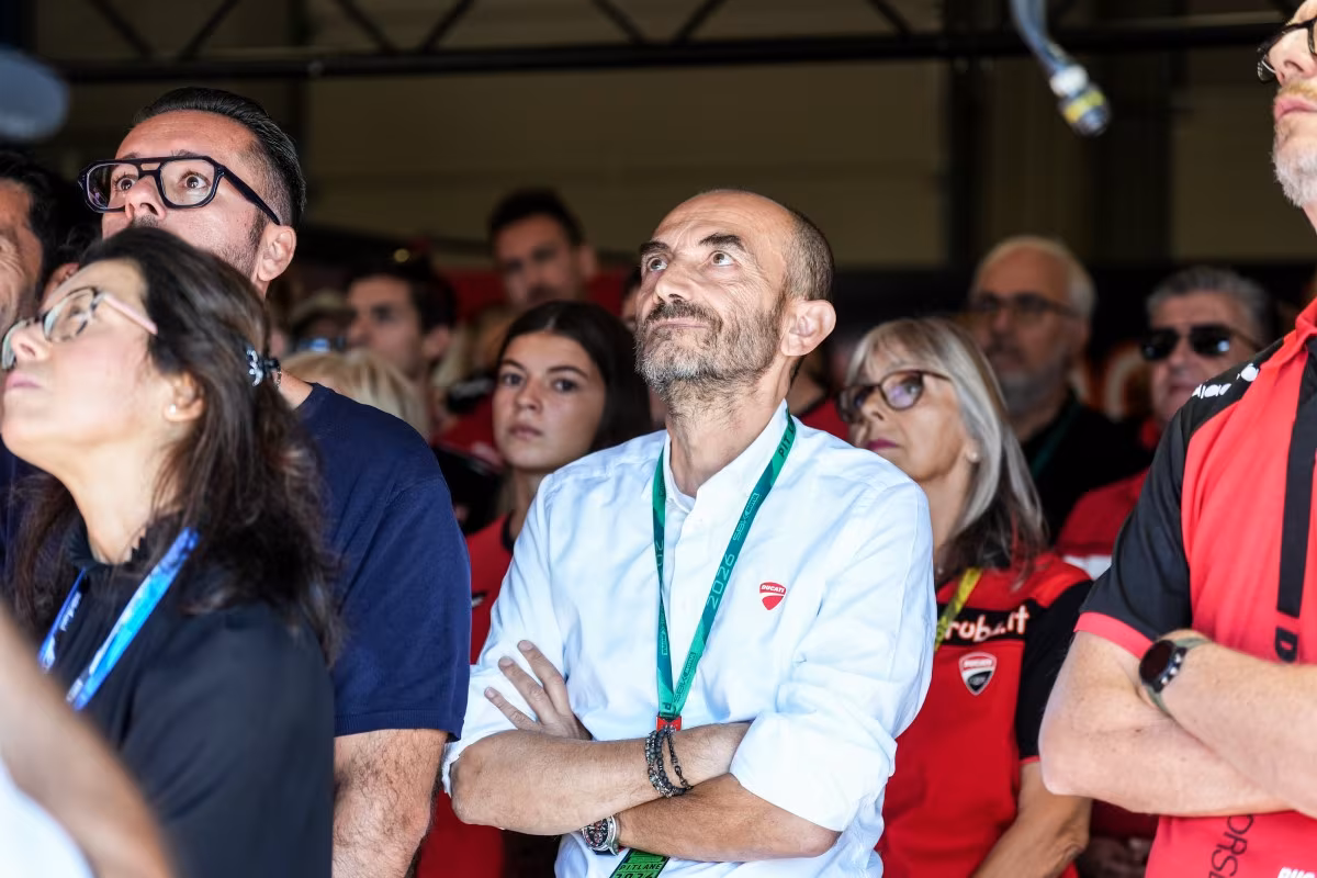 Ducati Panigale V4R в гонке World Superbike в Кремоне