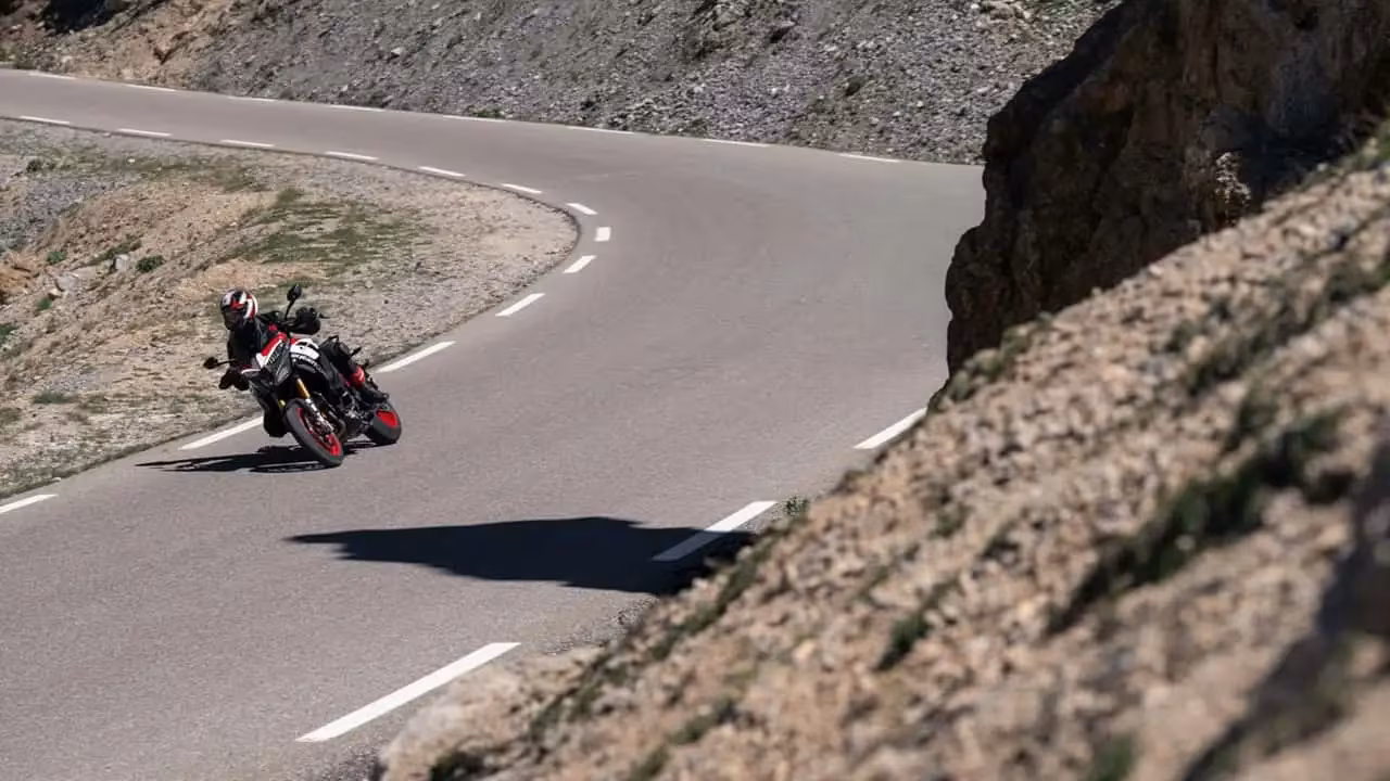 Ducati Multistrada V4 Pikes Peak 2027 с новой гоночной раскраской