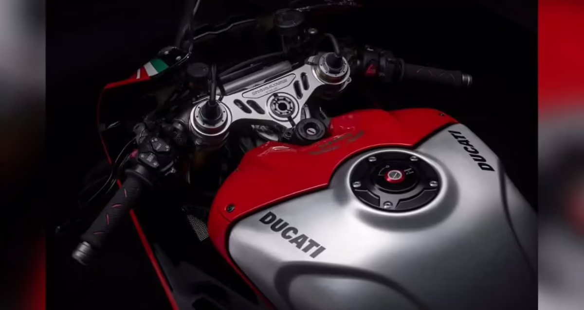 Ducati Panigale V4 SP 2027 - возвращение версии Sport Production в линейку Panigale