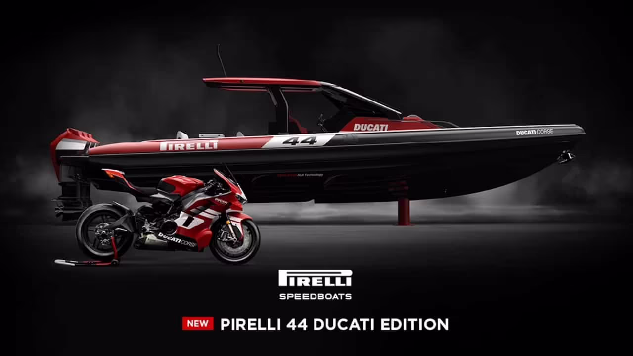 Катер Pirelli 44 Ducati Edition с тремя моторами Mercury Racing на яхтенном фестивале в Каннах