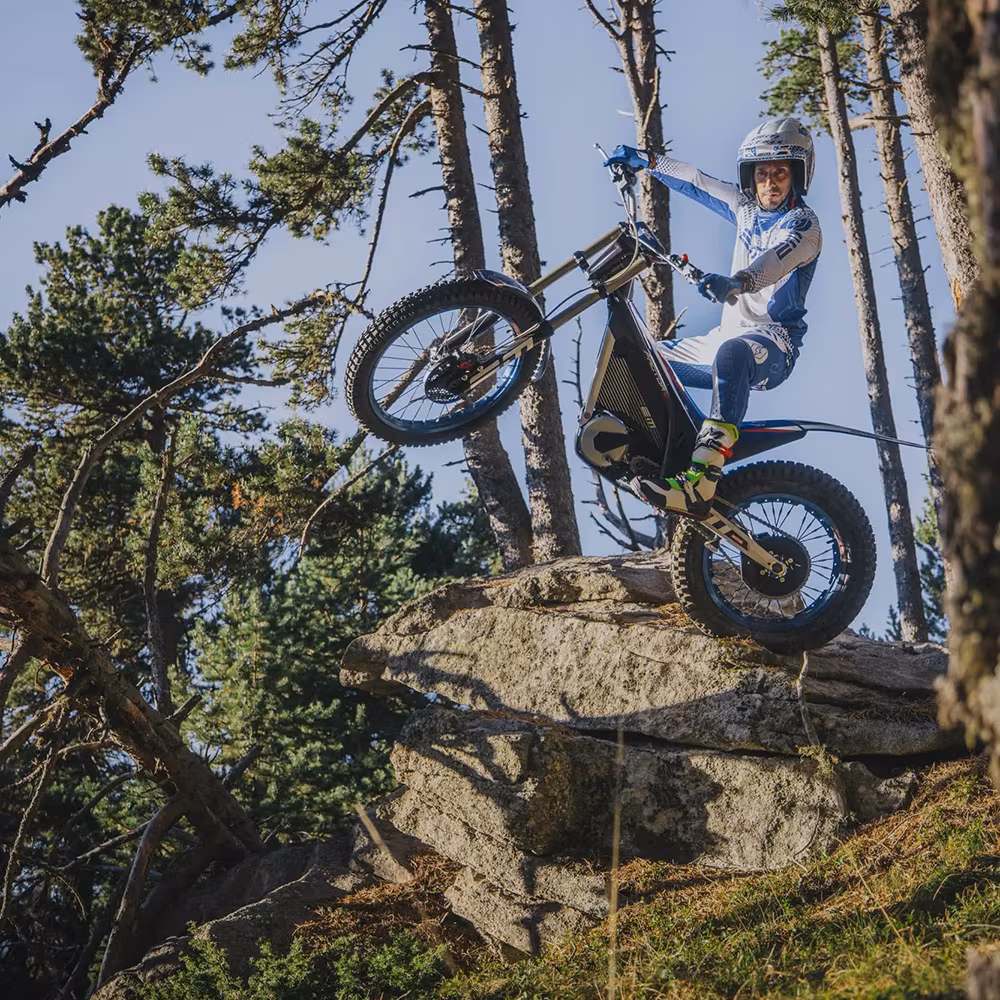 Electric Motion - Factor-e 2027 - THE PACK - Electric Motorcycle News
