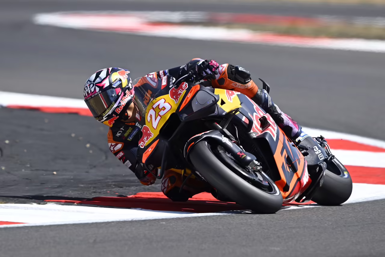 Enea Bastianini riding the RC16. Credit: Gold and Goose.