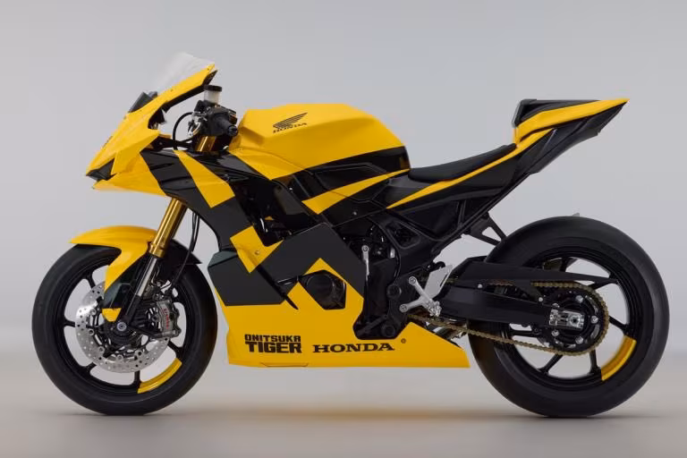 Onitsuka Tiger Honda Mid Sports Concept