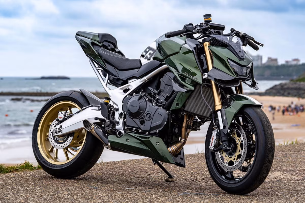 Honda CB750 Hornet MUGEN