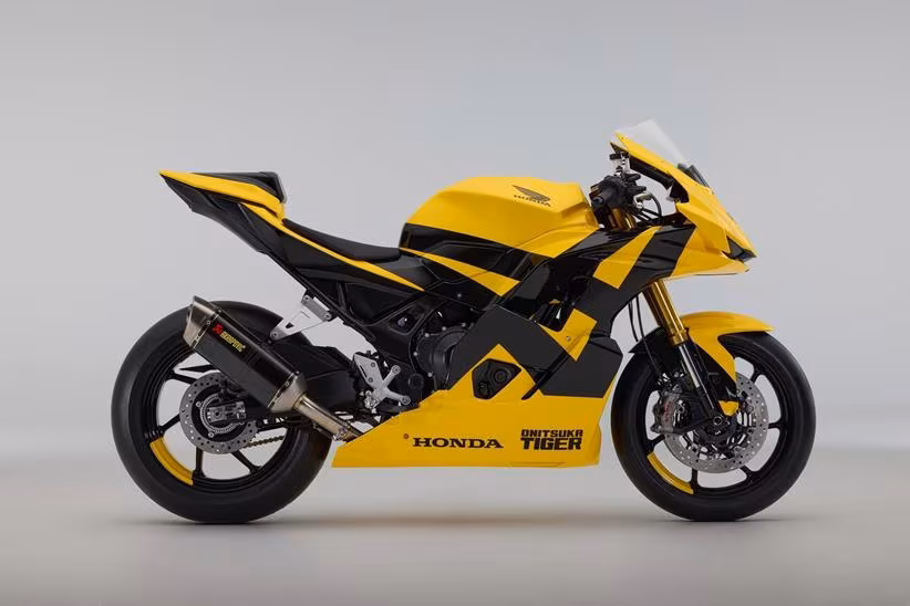 Honda Onitsuka Tiger Honda Mid Sports Concept right side