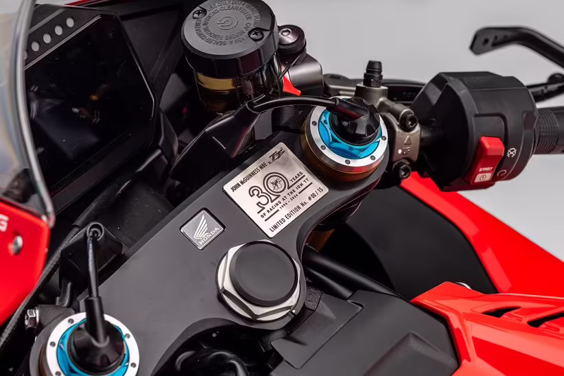Honda CBR1000RR-R Fireblade SP JM 30th Anniversary plaque