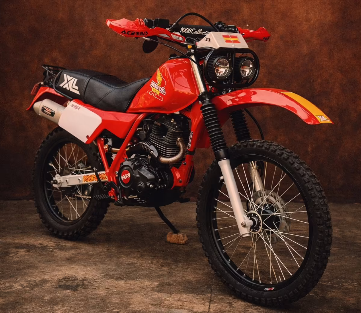 Рестомод Honda XL125R «Red» от 1008 Moto Garage с двойной LED-оптикой Baja и красной порошковой окраской