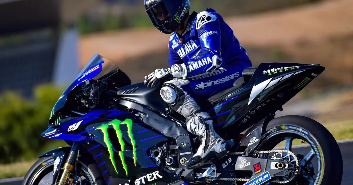 Хорхе Лоренсо в экипировке Yamaha MotoGP