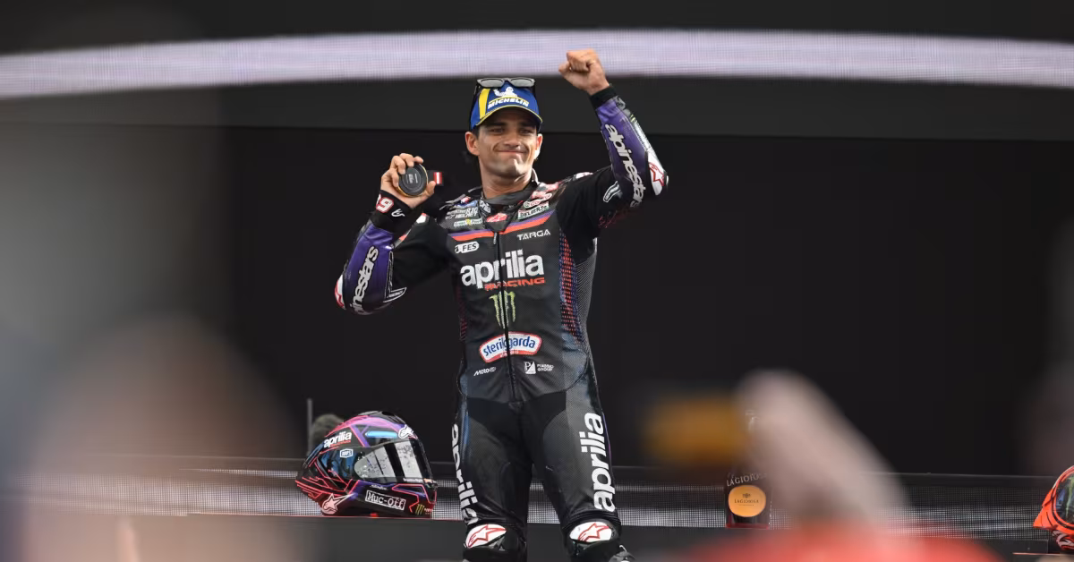 Хорхе Мартин на мотоцикле Aprilia во время гонки MotoGP на Red Bull Ring