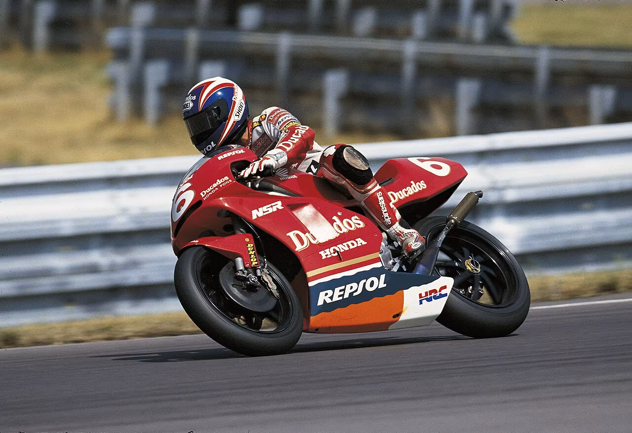 Альберто Пуч на Honda Pons 250cc на Гран-при Чехии 1993 года