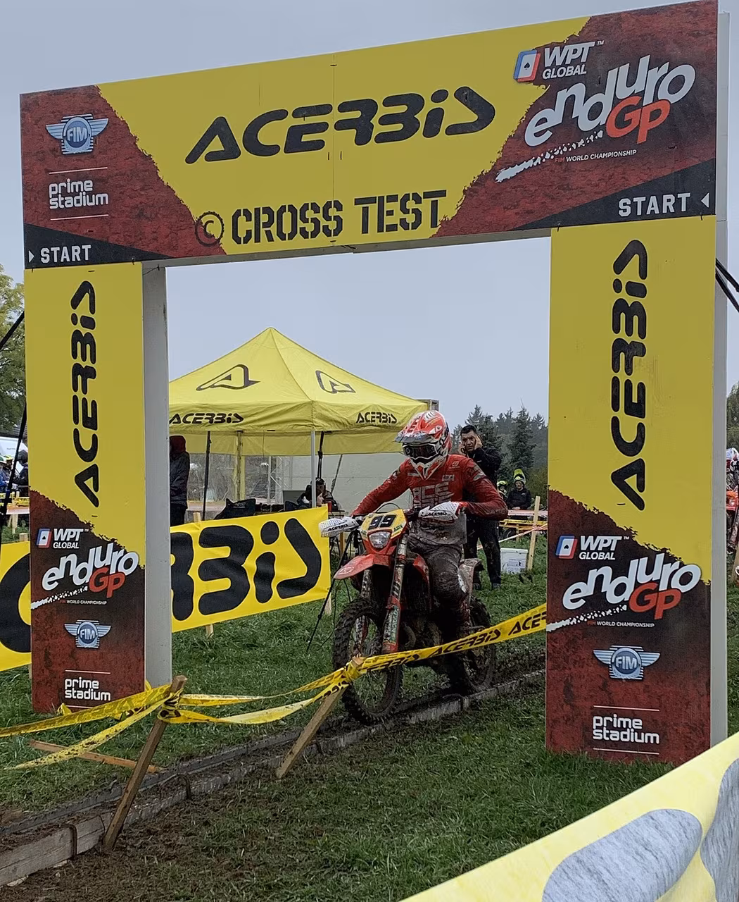 Андреа Верона на первом дне финального этапа чемпионата мира по эндуро в Цшопау, 2022 год