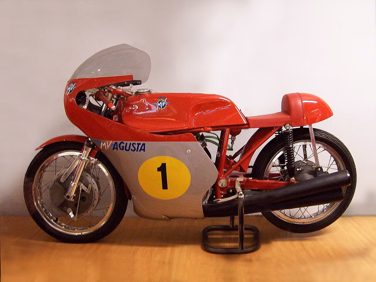 MV Agusta 500 Corsa, на которой выступал Джакомо Агостини в 1973 году