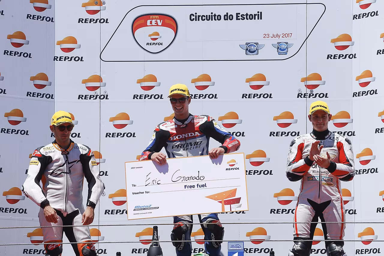 Эрик Гранадо на этапе FIM CEV Repsol Moto2 в Эшториле в 2017 году