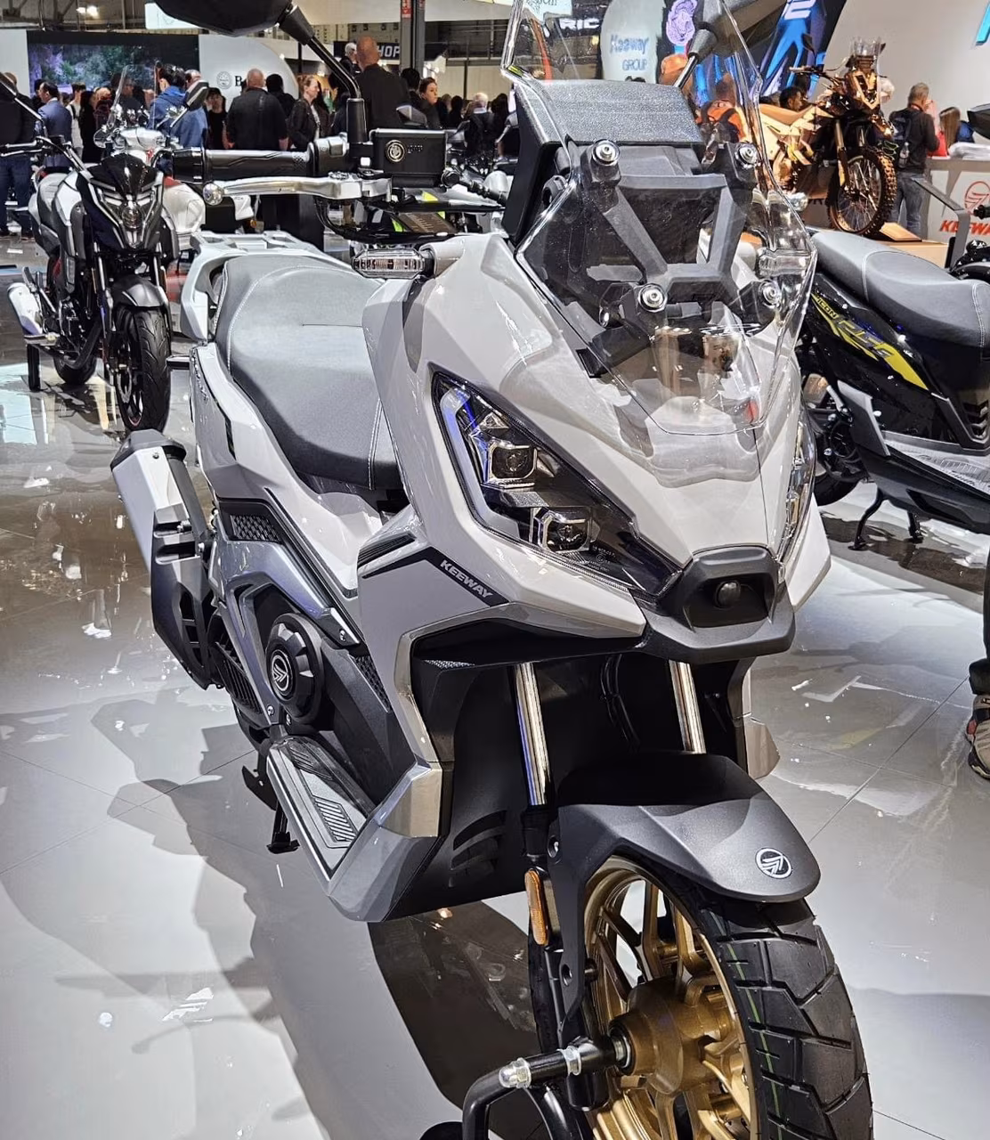 Скутер Keeway XDV 125 EVO