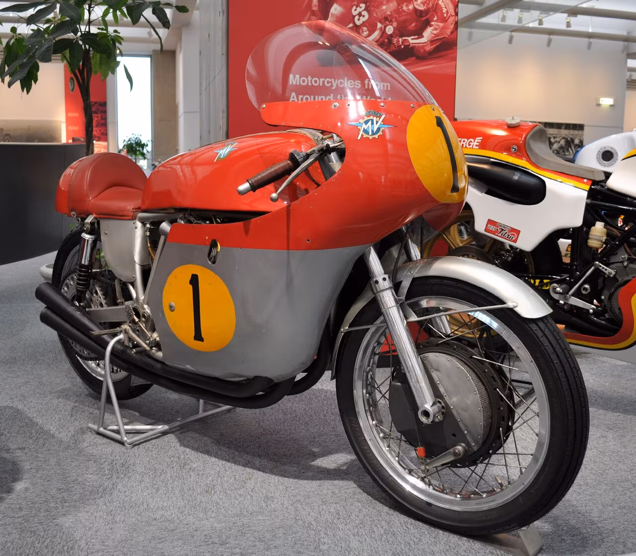 MV Agusta 500-4 Майка Хэйлвуда 1965 года