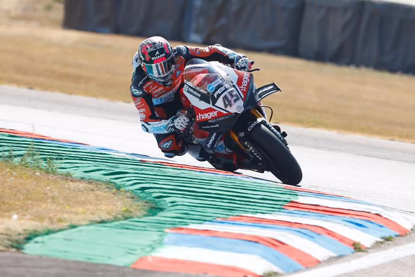 Scott Redding onboard the Hager PBM Ducati at Thruxton