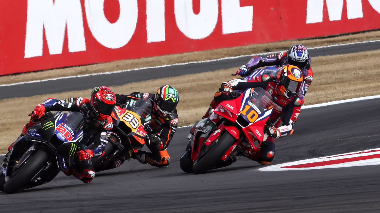Лука Марини на тестах MotoGP - итальянский гонщик перейдёт в Tech3 KTM в 2027 году