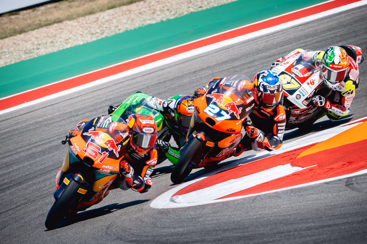 Педро Акоста на KTM после победы в гонке MotoGP на Ред Булл Ринге