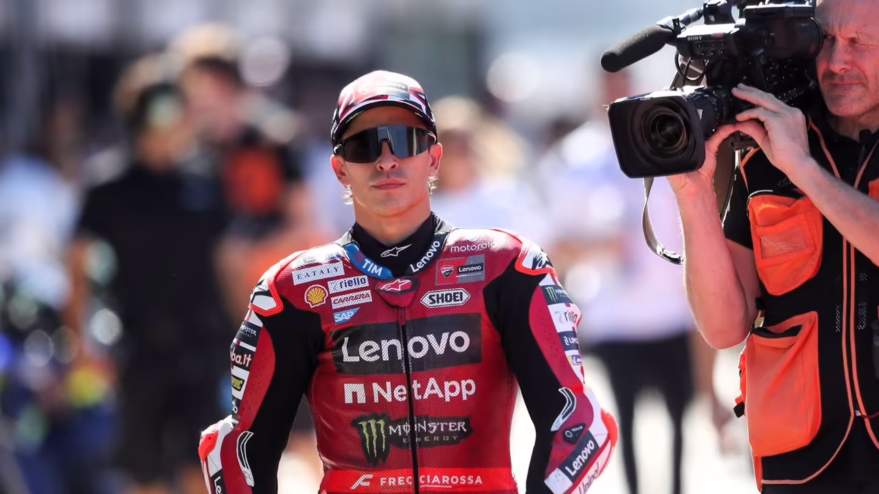 Марк Маркес на Ducati празднует победу в Мизано