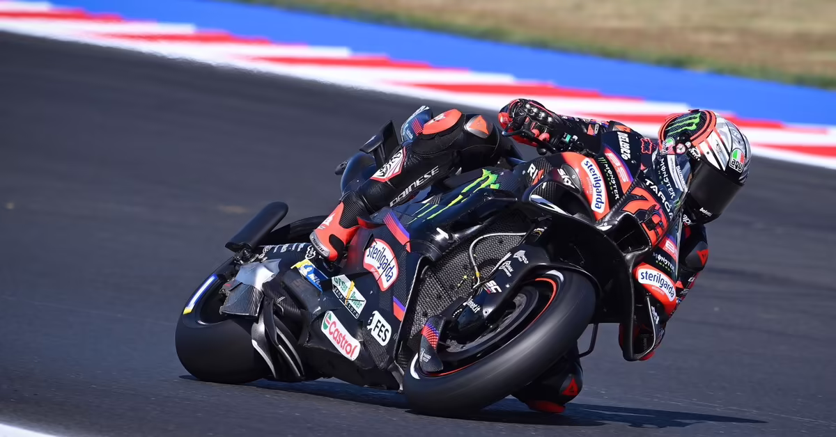 Марко Беццекки на Aprilia в квалификации Гран-при Сан-Марино в Мизано