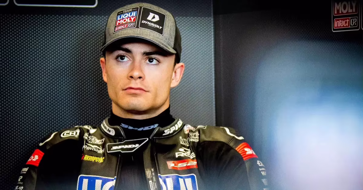 Мануэль Гонсалес на мотоцикле Moto2 команды Intact GP