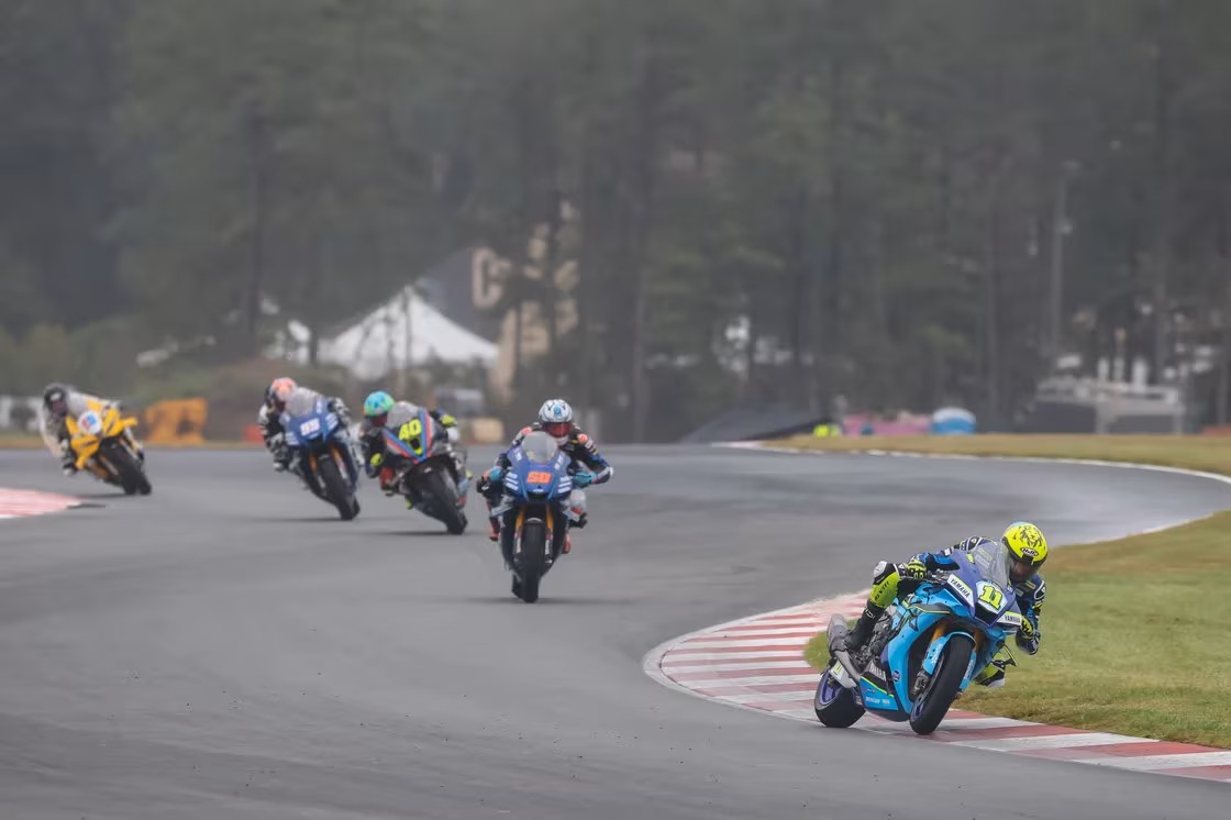 Scholtz (#11) pushing pace and limits ahead of Fong (#50), Kelly (#40), Beach (#95) and Jacobsen (#15) Photo by Brian J. Nelson.