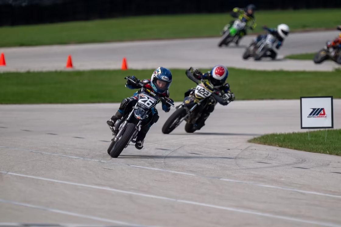 Cruise Texter (#26) narrowly beat out Chase Jazikoff (#422) for the Stock 110 title. Photo by Shots by AMD.