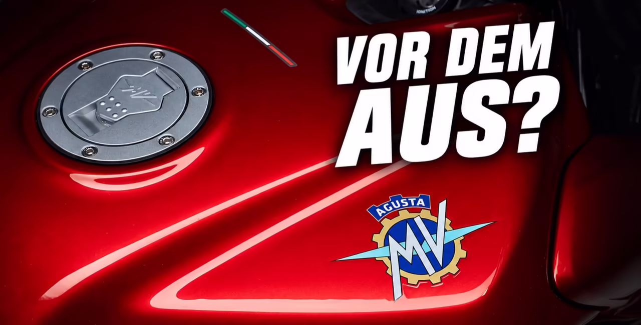 Новая MV Agusta Brutale 950 Serie Oro 2026 на фоне цеха