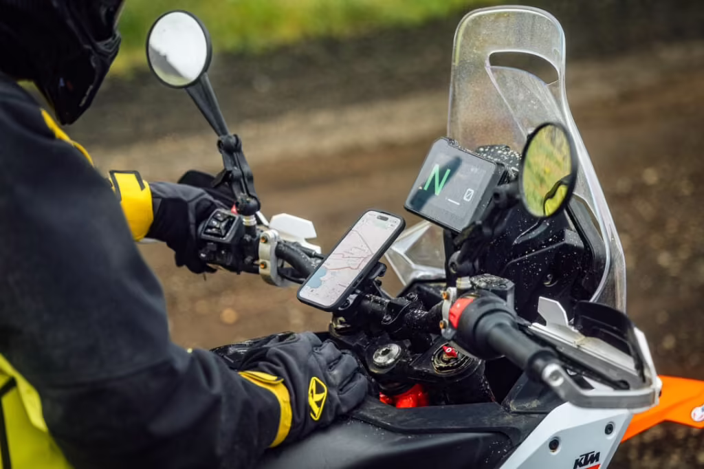 Quad Lock Introduces Handlebar Mount With Full Angle Adjustability