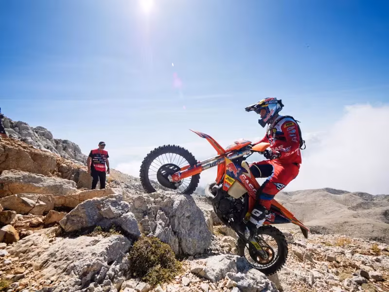 Теодор Кабакчиев на Sherco на гонке Roof of Africa в горах Лесото