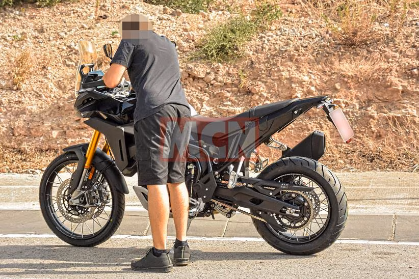 Triumph Tiger 900 spy shot visible rear detail