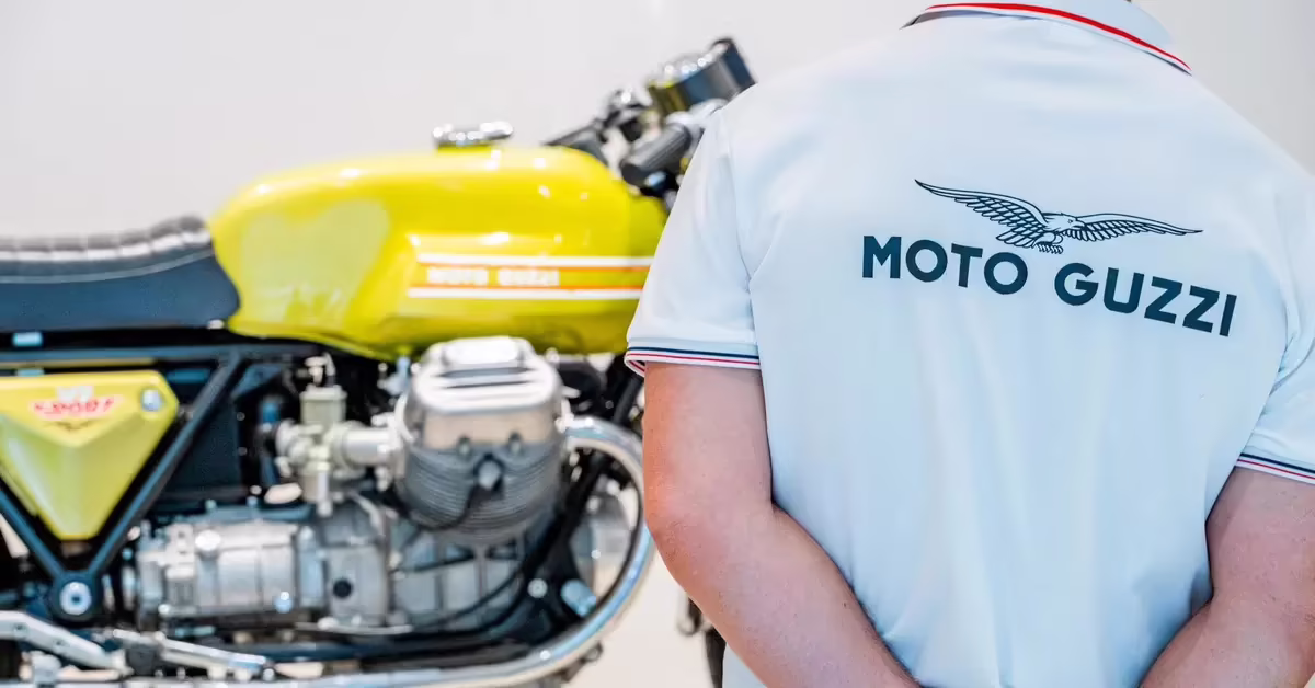 Парад полутора тысяч Moto Guzzi на GMG 2026, открытый эскортом Corazzieri на California 1400
