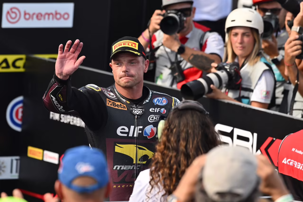 Sam Lowes, 2026 French WorldSBK, parc ferme. Credit: Gold and Goose. © Gold & Goose