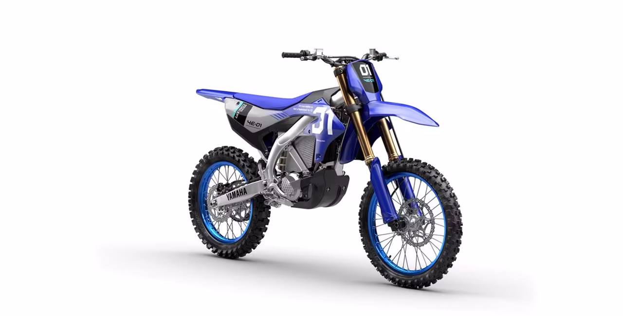 Электрический кроссовый прототип Yamaha YE-01 Racing Concept на трассе MXoN