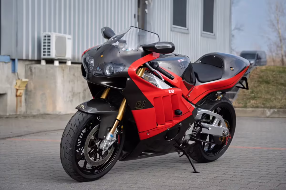 Yoshimura Tornado S-1 №21: коллекционная спецсерия на базе Suzuki GSX-R1000 K1
